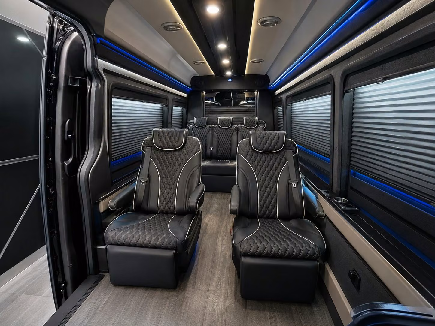 corporate groups and conference teams love vacaville airport shuttles through charterbusrentalvacavilleca com