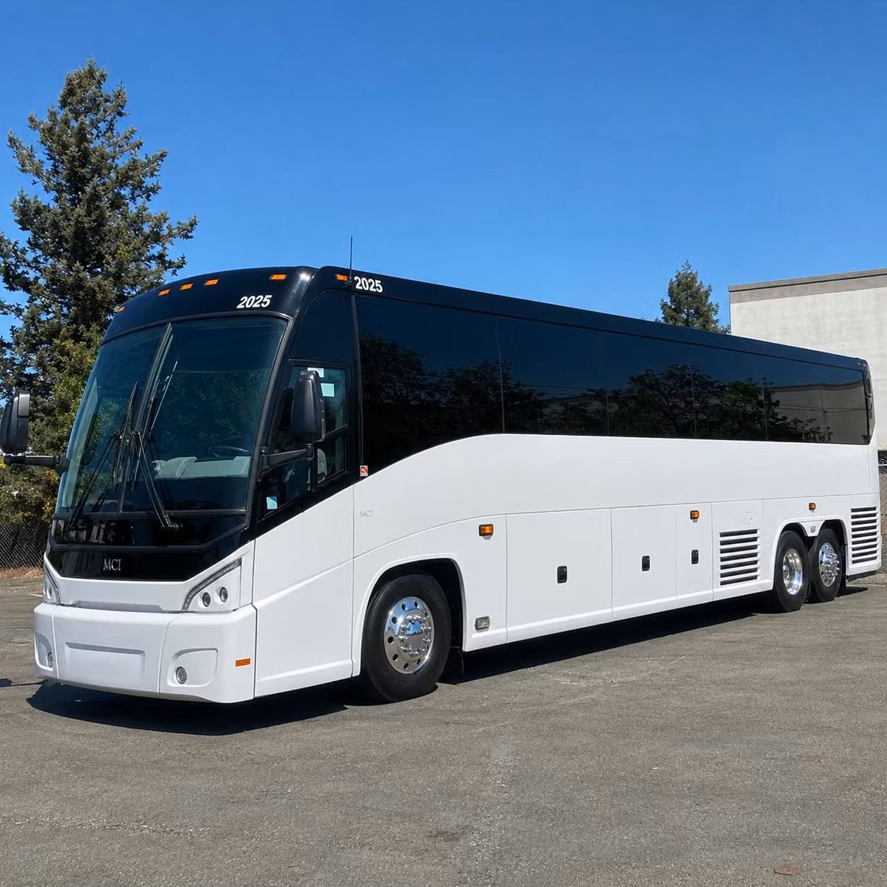 corporate groups and conference travelers leaving vacaville deserve better than rideshares and rental cars