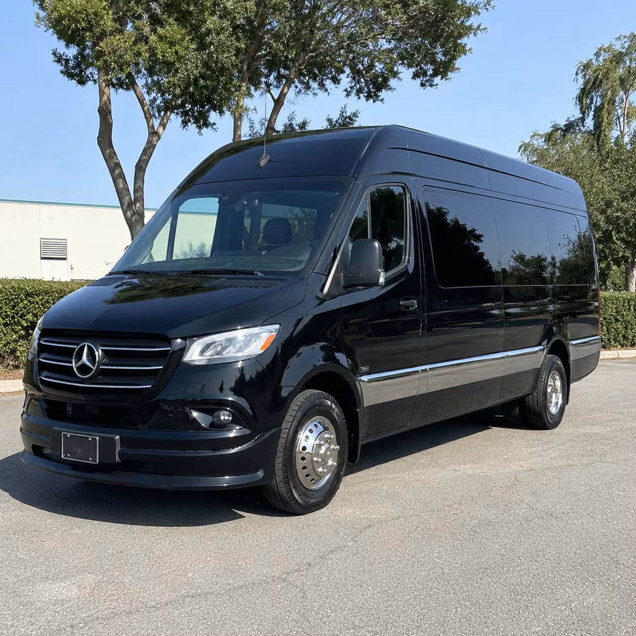 vacaville airport transfer shuttle bus services