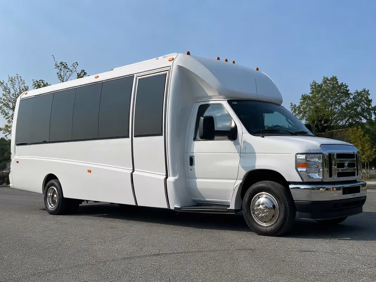 vacaville concert bus rentals
